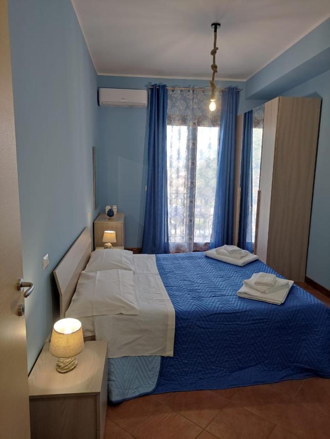 I Du Meli Apartments 陶尔米纳 外观 照片