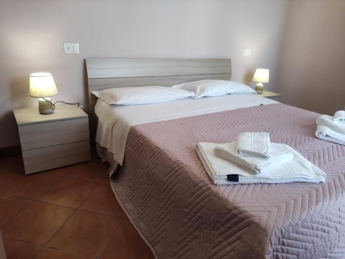 I Du Meli Apartments 陶尔米纳 外观 照片